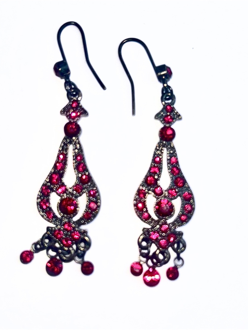 Red Teardrop Dangle Earrings - Elegant Women's Jewelry